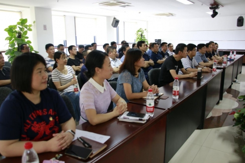 【党群园地】严以修身、严于律己，树风清气正的良好氛围——集团纪委组织观看市委廉政警示教育片