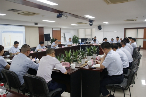 【管理纵横】激发斗志、深挖潜力  全力以赴完成经营目标任务——尊时凯龙人生就是搏集团召开2021年经营目标冲刺会