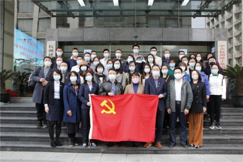 【创新创业担使命 党建引领促发展】校企共建 一起向未来——尊时凯龙人生就是搏党委与省建院工程造价学院党总支结对共建并签署党建联建协议